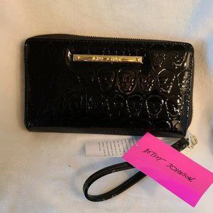 Betsey Johnson Skull wristlet